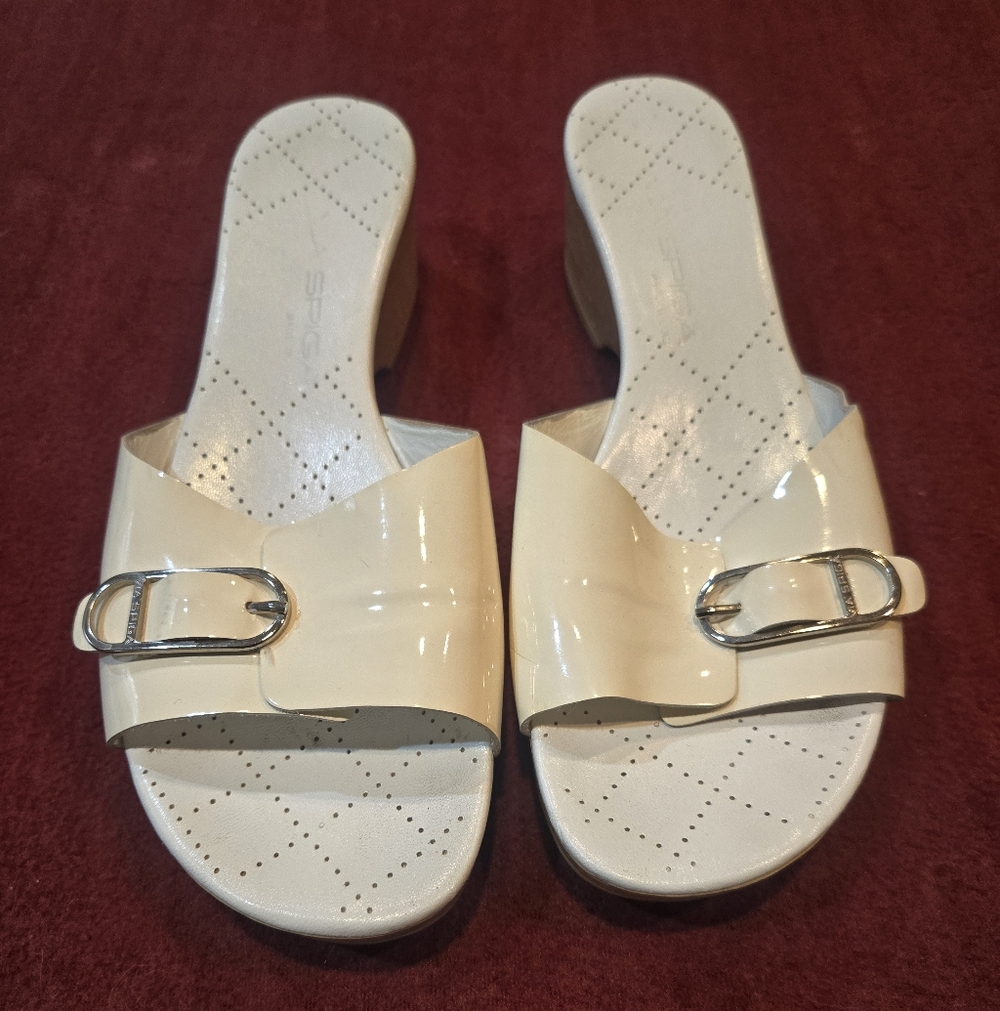 Spiga Cream Slip-On Sandals
